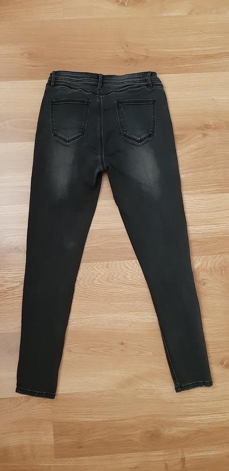 Elastické tmavošedé rifle, m