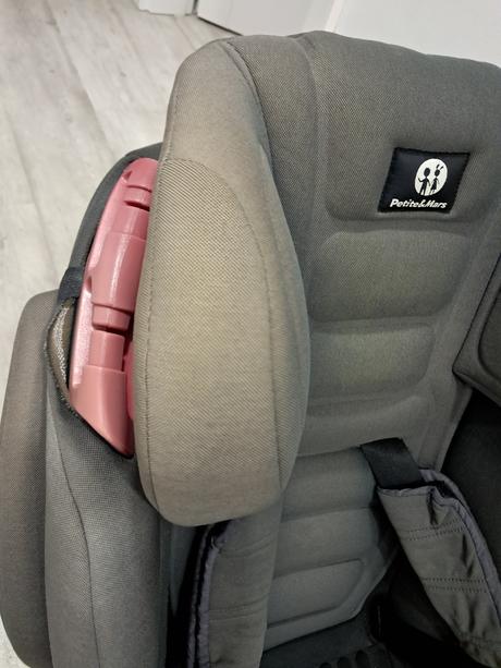 Autosedačka s isofixom do 36 kg, petite&mars