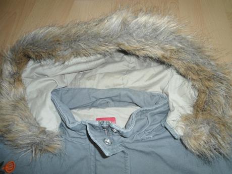 Zimna bunda, s