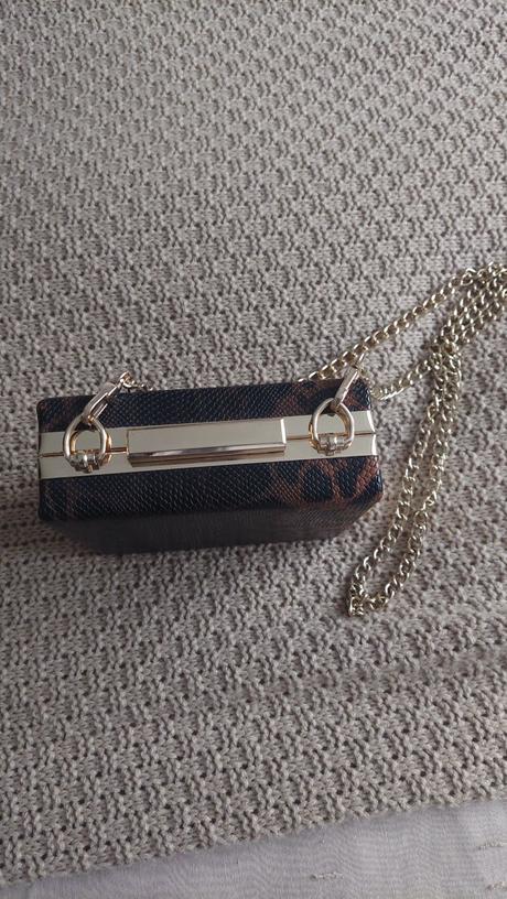 Malá kabelka leopard, 