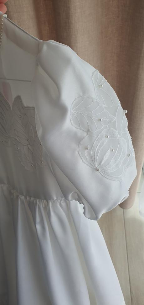 Predám šaty na 1.sv.prijimanie, 128