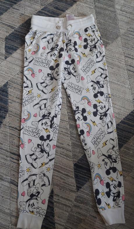 Tepláky č 146-152, disney,146