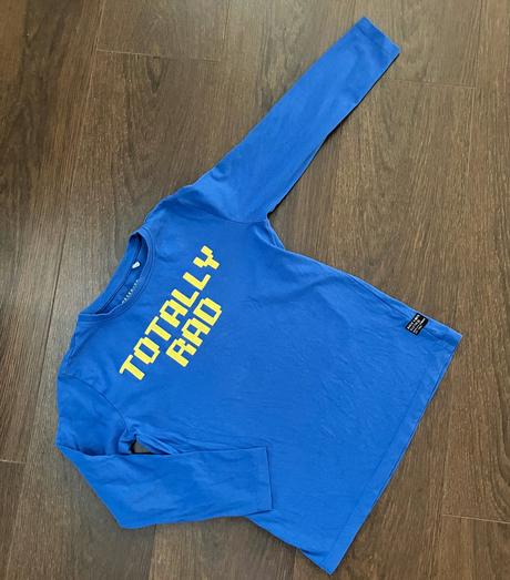 Tricko vel. 7-8, reserved,128