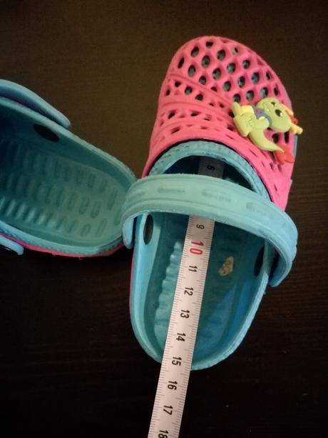 Crocs dráčik, 26
