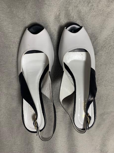 Čiernobiele kožené sandálky na platforme, 39