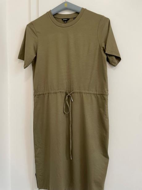 Letné tričkové šaty superdry, superdry,40 / 42 / l / xl