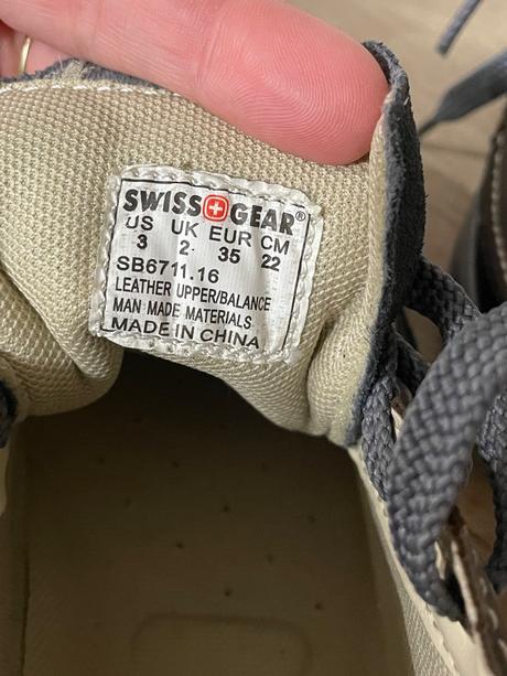 Kožené topanky swiss gear, 35