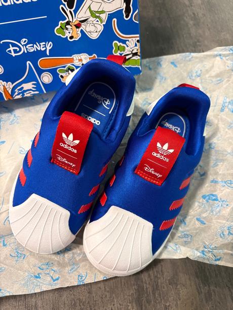 Adidas superstar disney tenisky č.26, adidas,26