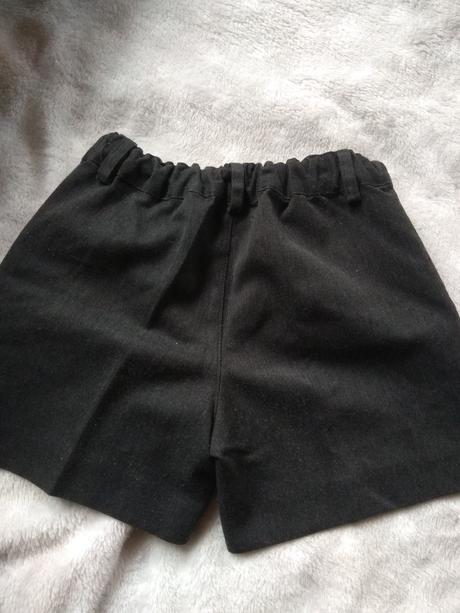 Krátke nohavice, 104