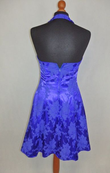 Luxusné spoločenské šaty, s