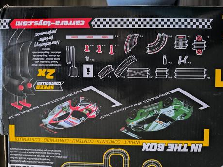 Autodráha carrera go,