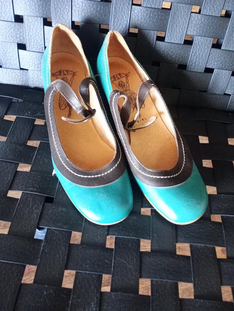 Topánky fly kožené 41, 41