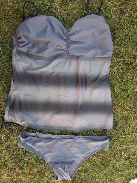 Zľava. dámske dvojdielne plavky velk. 3xl., xxxl