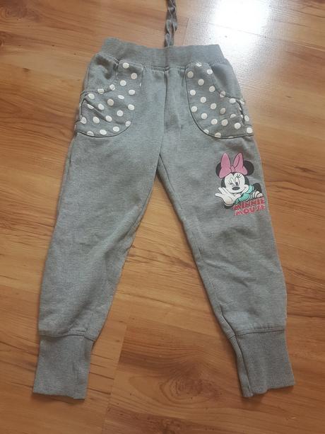 Tepláky, disney,122