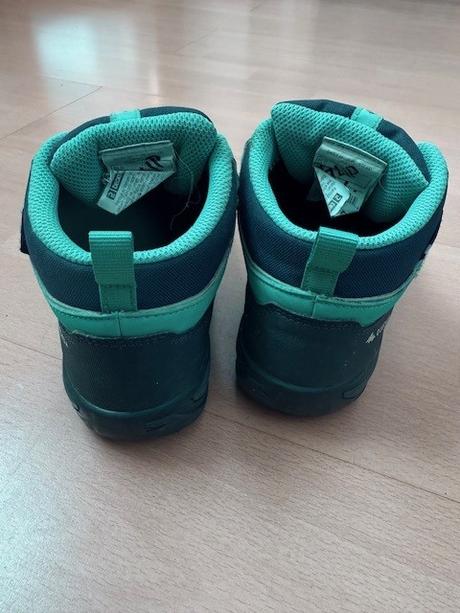 Turistické topánky quechua, 32