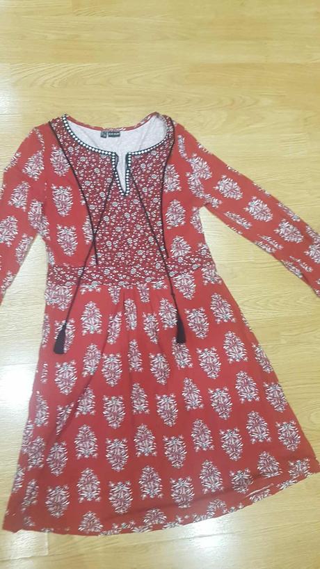 Šaty s dlhým rukávom v. 40/42, 40