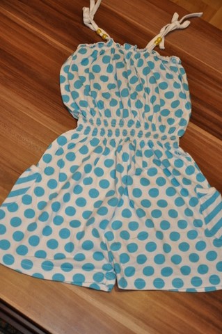 Guličkavý overal, 110