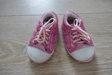 Capačky trblietavé, 18