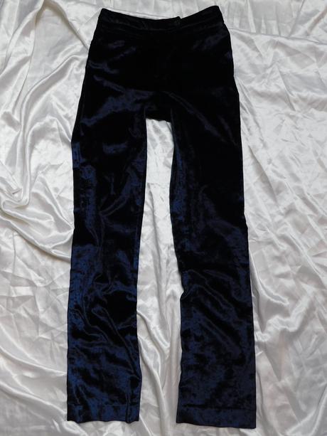 Karen millen luxusne zamatove nohavice, 34