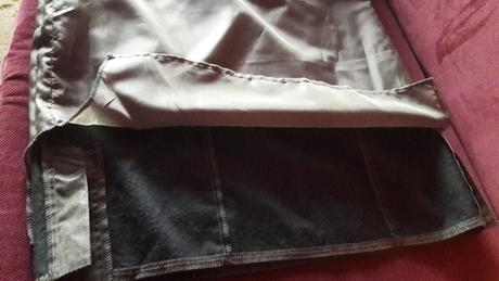 Komplet vesta + sukňa, 36 / 38 / 40 / 42