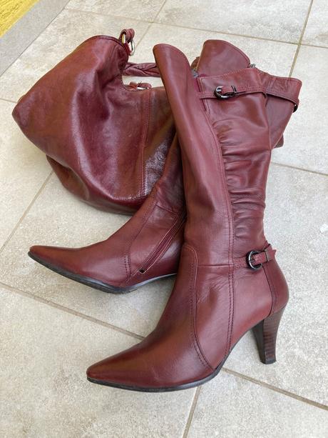 Elegantná talianska kožená kabelka,