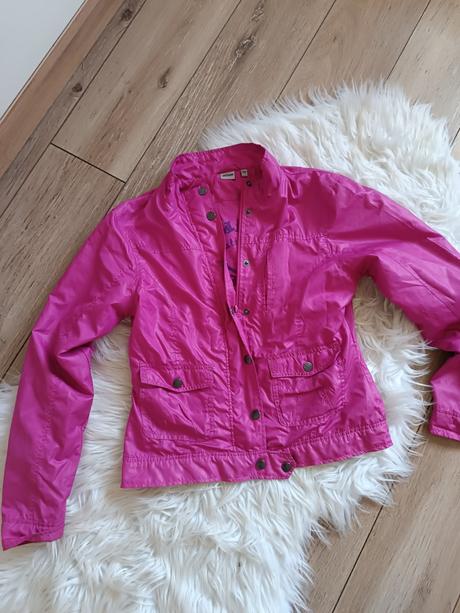 Šuštiačka pre dievčatá, alive,152