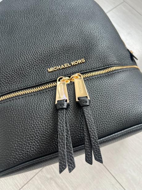 Michael kors ruksak rhea čierny / zlatý, michael kors