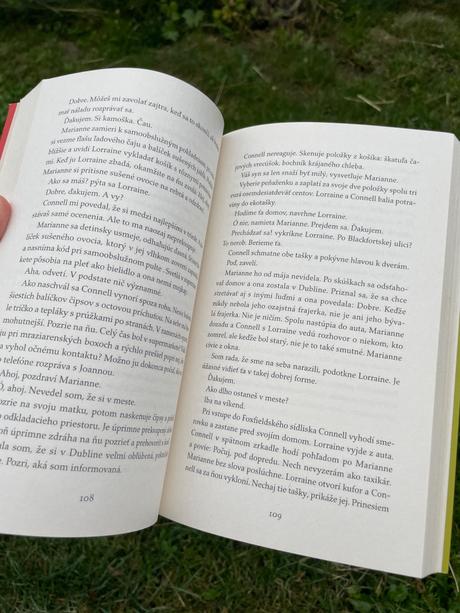 Normálni ľudia kniha, 