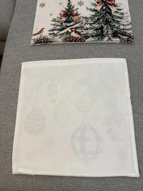 Vianočná obliečka na vankúš,