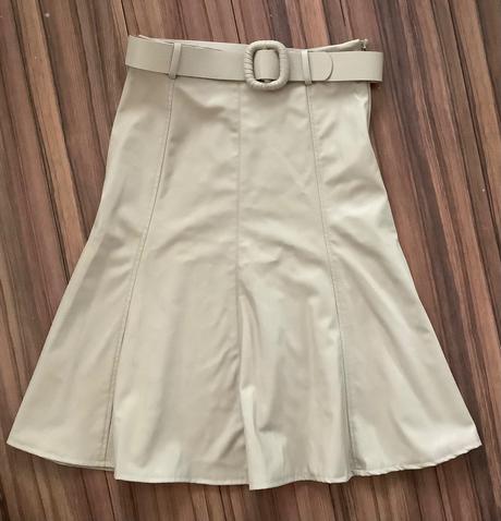 Krasna elegantna sukna zara z ekokoze, zara,xs