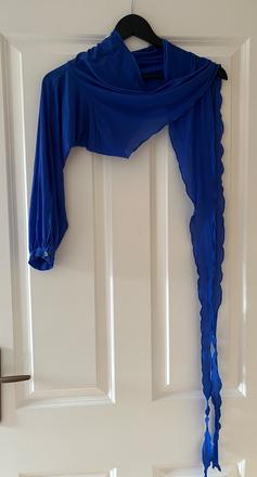 Extravagantný modrý crop top, m/38, m