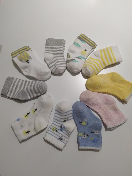 Pančušky a ponožky, lupilu,17