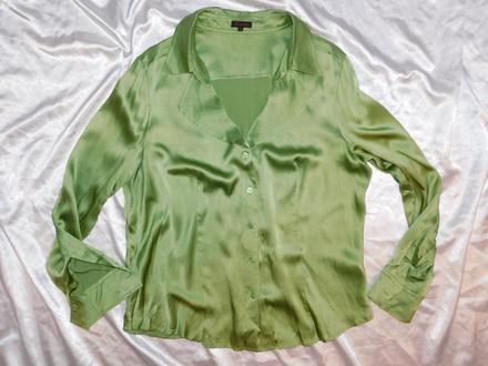 Luxusna hodvabna strečova bluzka, 46