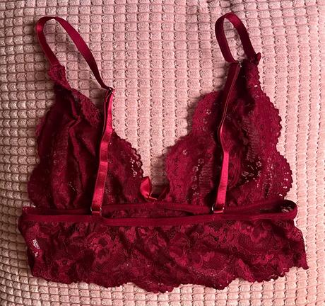 Sexy červená čipkovaná podprsenka, m/38, m