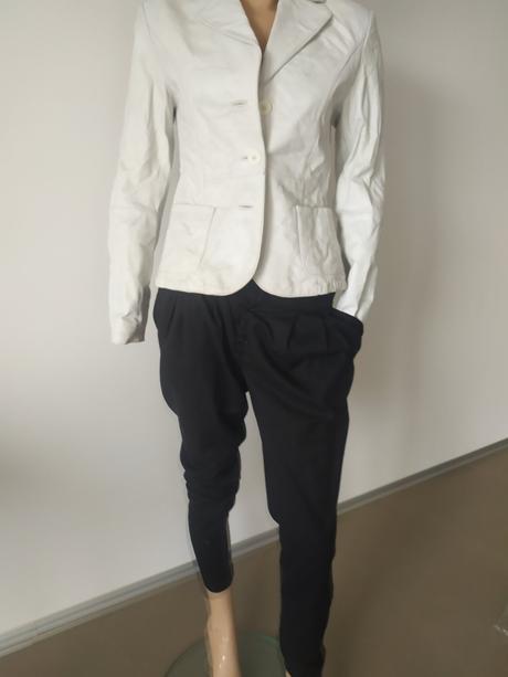 3000 kozena biela bunda bola draha, m