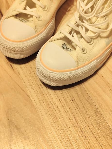 Converse, converse,39