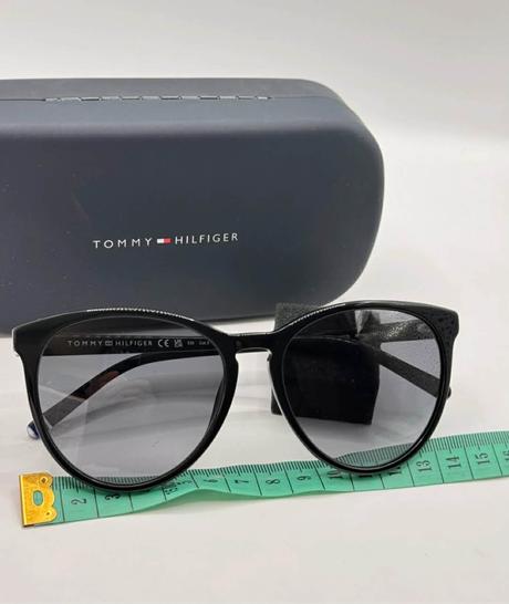 Slnecne okuliare, tommy hilfiger