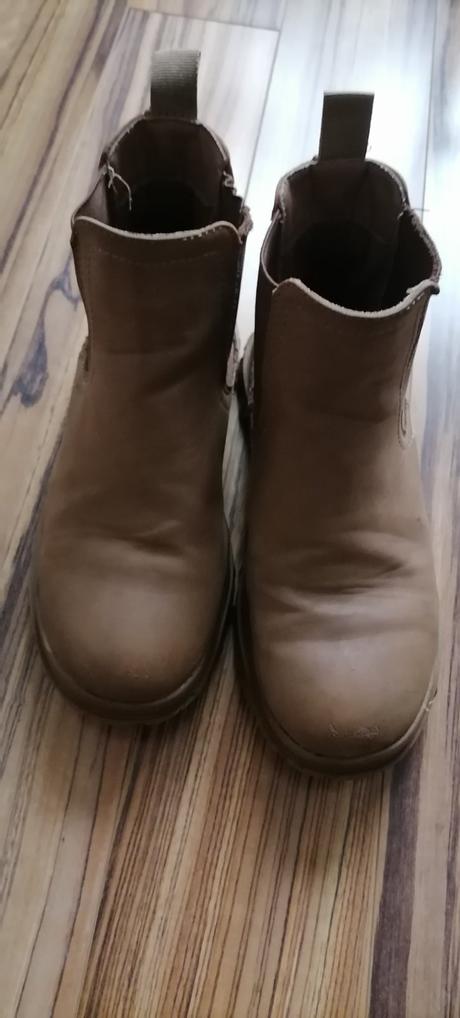 Čižmy, reserved,36