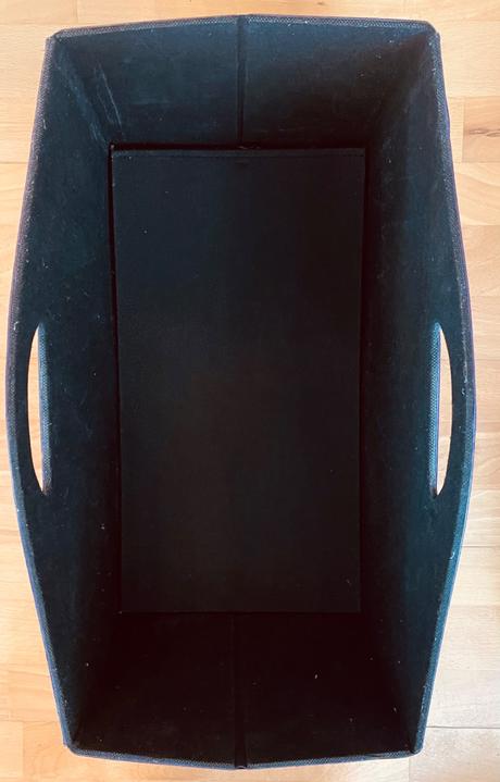 Stojan na časopisy,