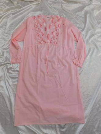 Kvalitna velmi pekna nočna košela, 40 / 42