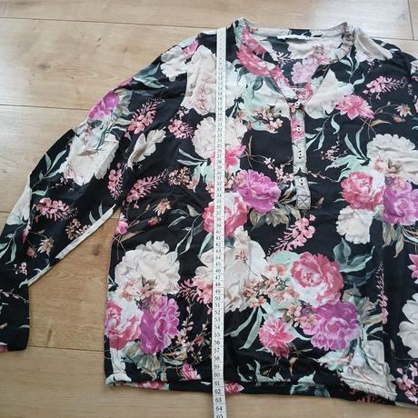 Jemná kvietkovaná blúzka reserved, reserved,46