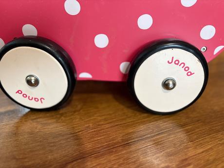 Dreveny kocik janod, 