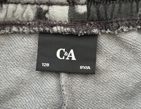 Šortky veľ. 128, c&a,128