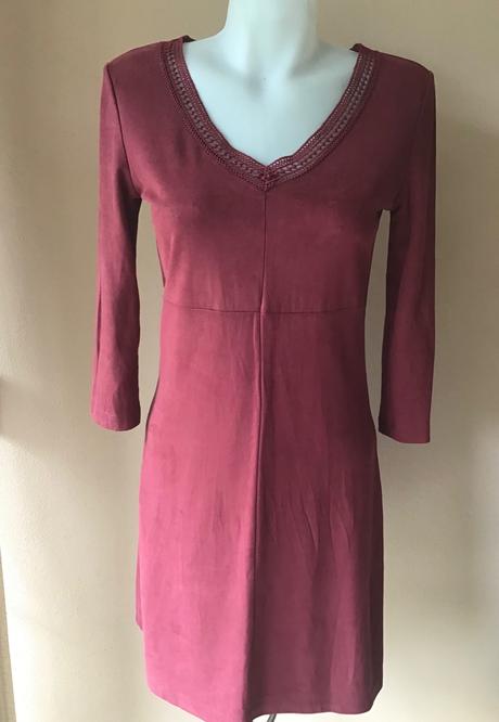 Krasne saty z velúru /99, clockhouse,xs