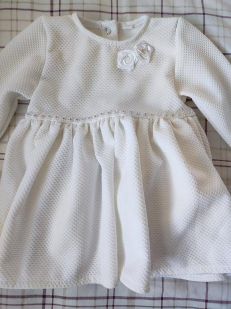 Dievčenské šaty, 68