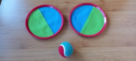 Lepiace raketky s loptičkou,