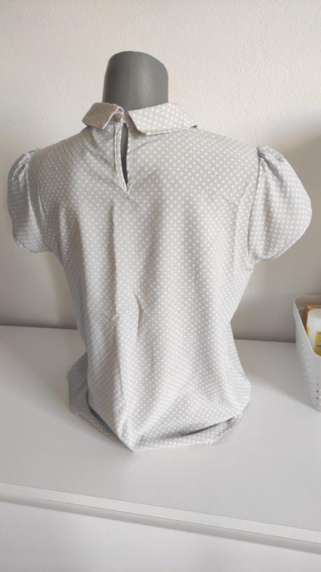 Bluzka s bodkami, l