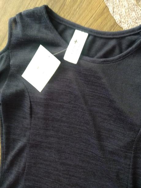 Saty nove, c&a,146
