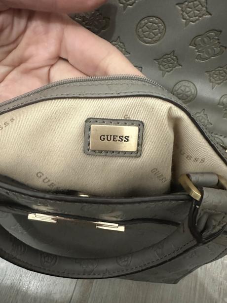 Kabelka guess, guess