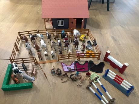 Veľká sada schleich, farma, kone, zvieratá a prísl, 